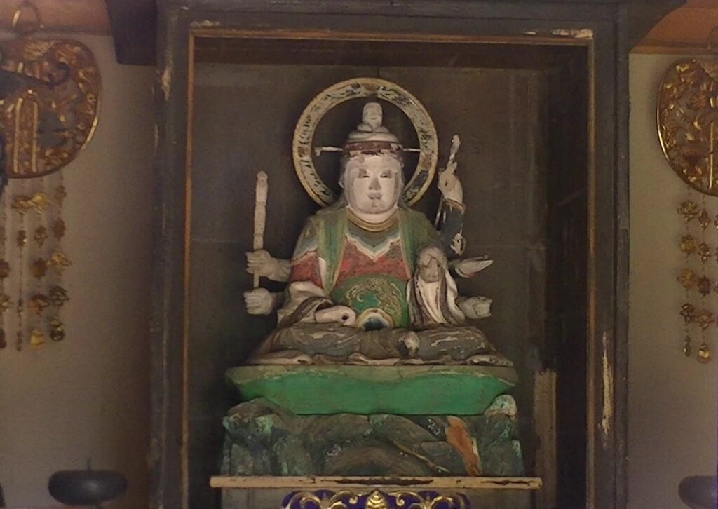 菅谷寺の弁財天